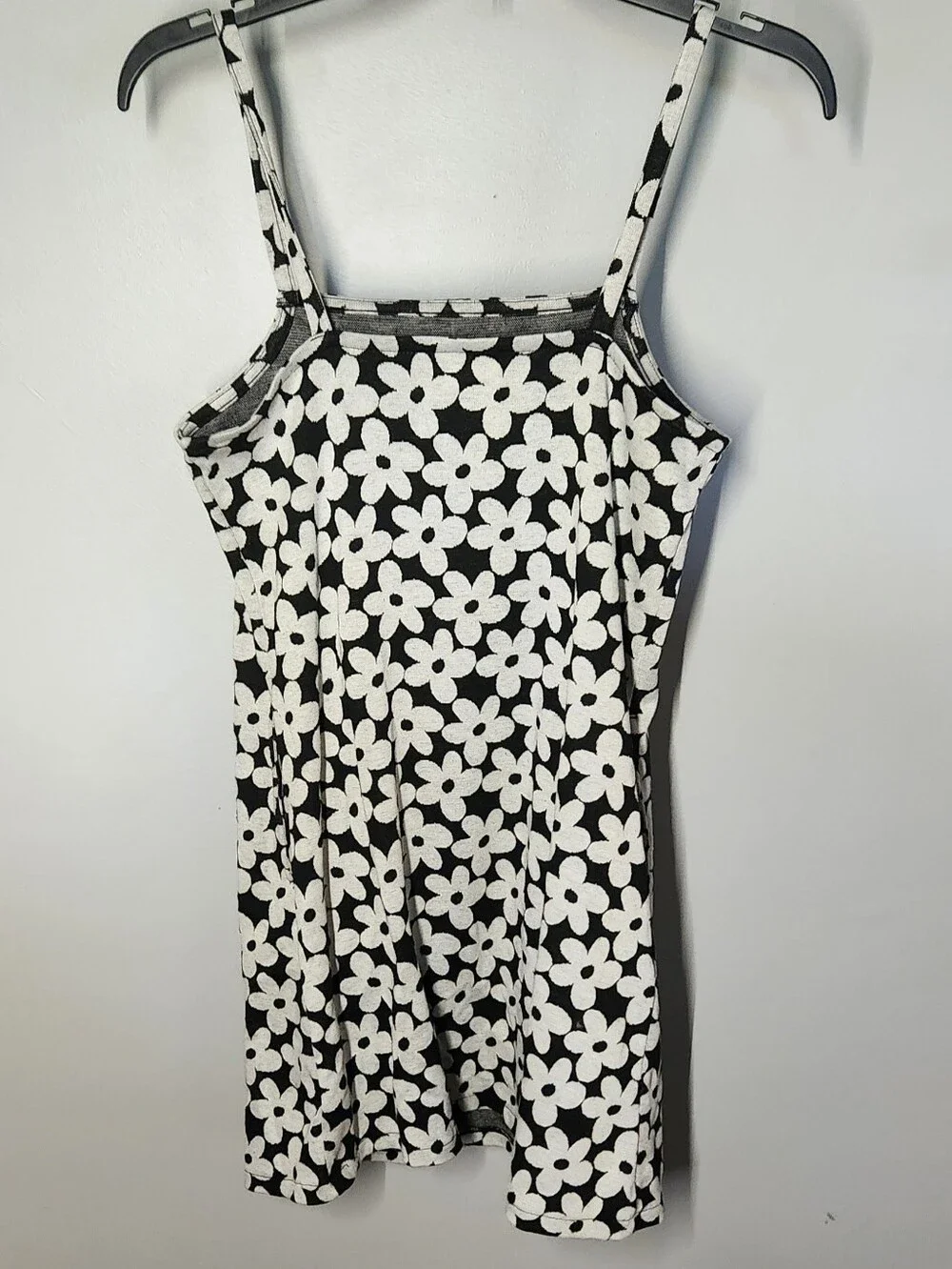 Old Navy Knit Dress/Jumper Black & White Daisy - Girls XL 14-16